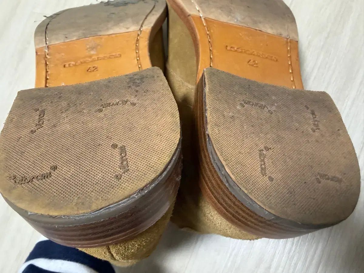 ロストガーデン デザートブーツ