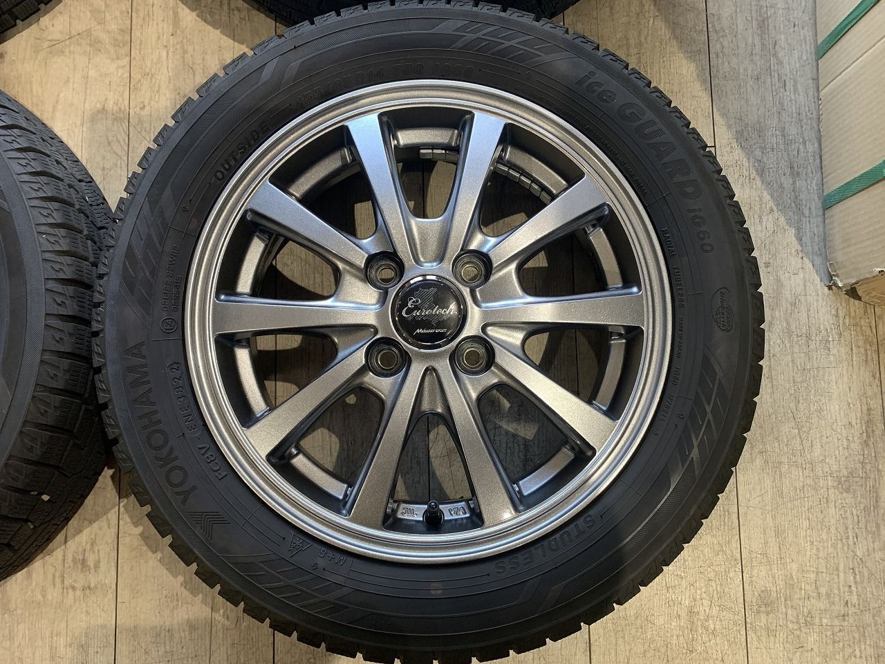 パレット ラパン