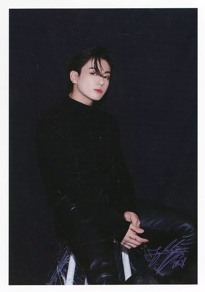 【公式】BTS ジョングク　ブロマイド　期間限定値下げ中 HYBE INSIGHT] Jung Kook Exhibition 'GOLDEN : The Moments' IN JAPAN