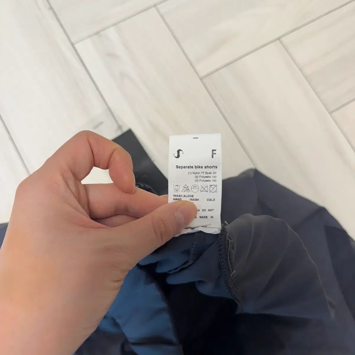 ニーハイソックス x