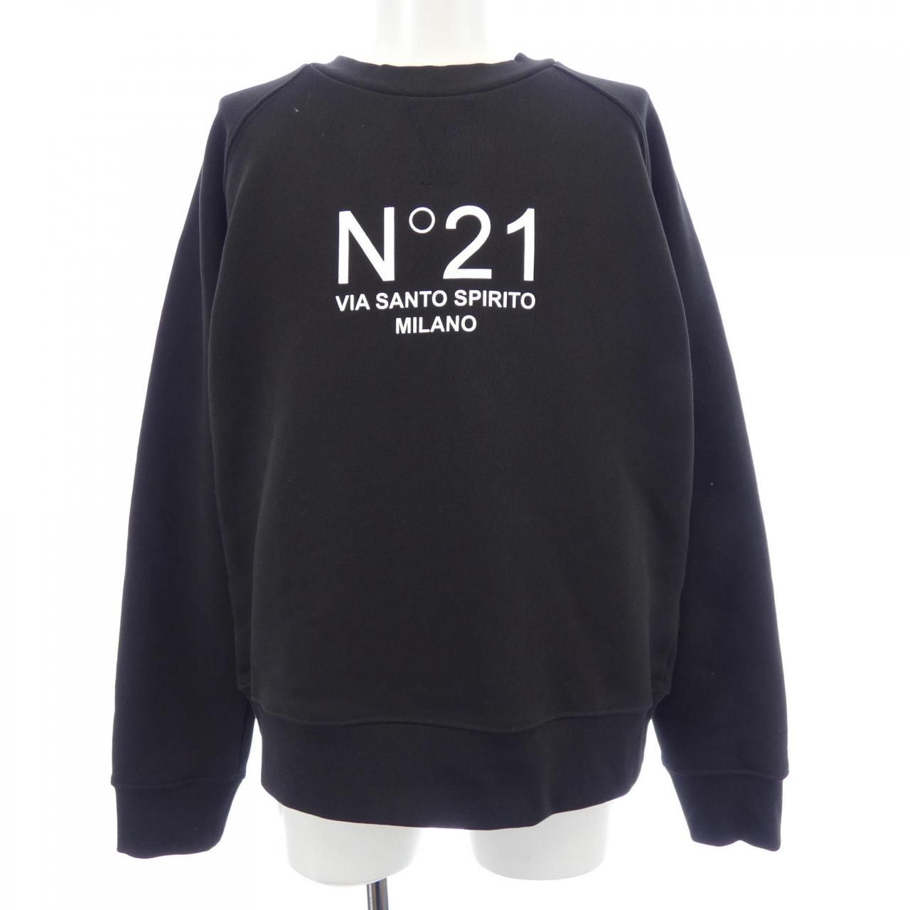 ヌメロヴェントゥーノ N°21 21AU-E031-4063 スウェット - メルカリ