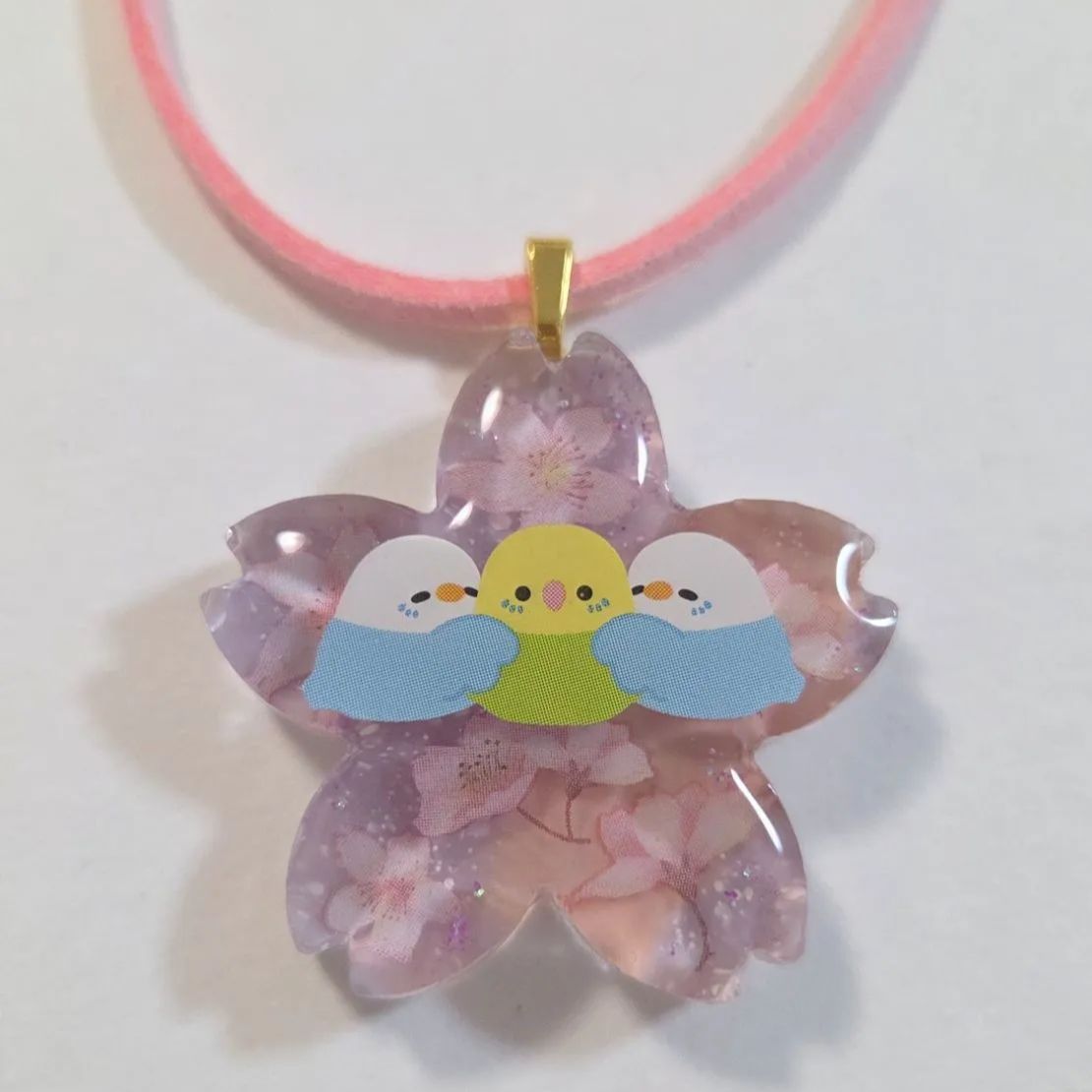 インコ桜レジンアクセサリー✨ インコちゃん桜柄レジンネックレス