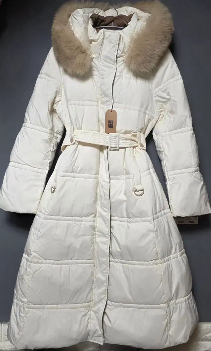 アイボリー ダウンジャケット ロング丈 F