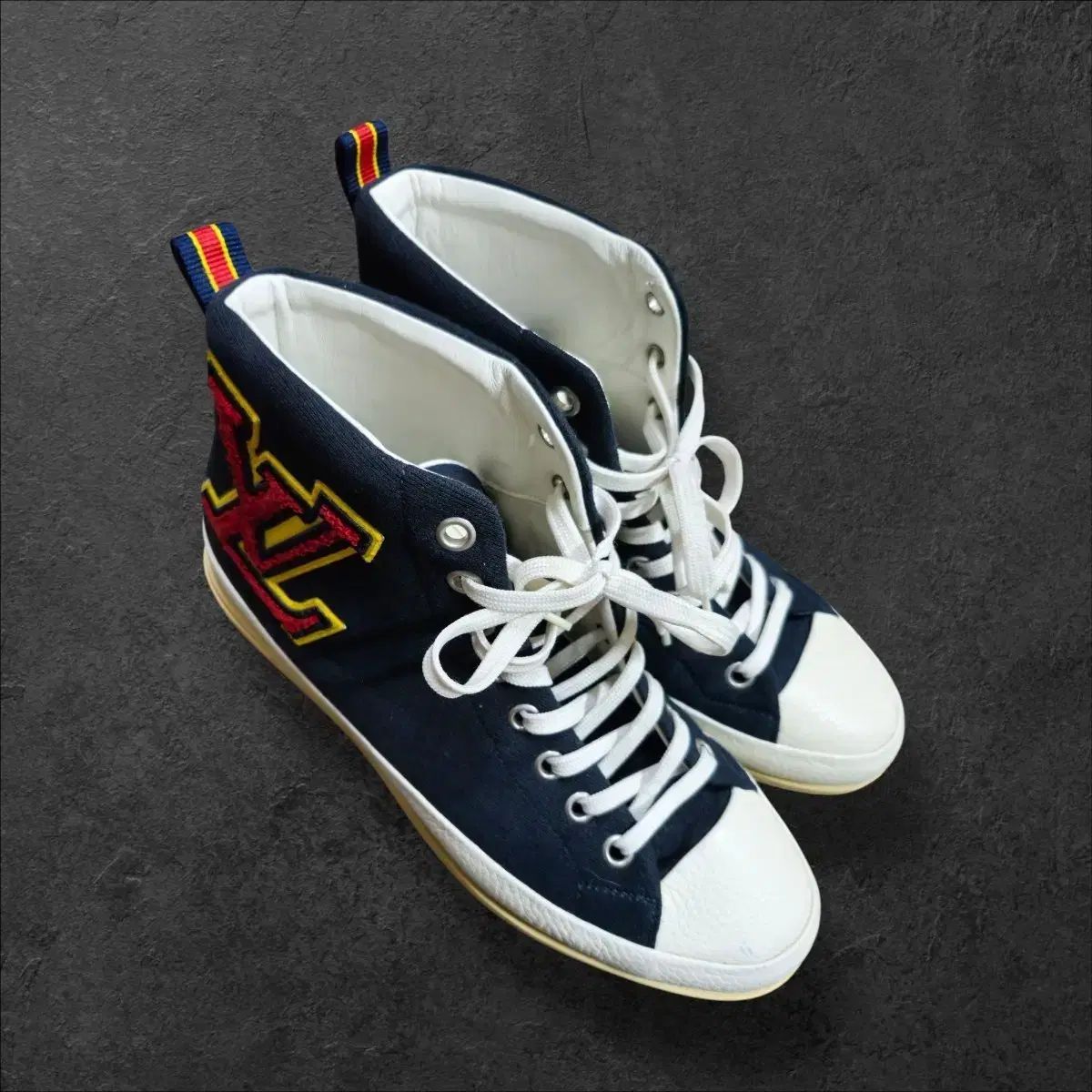 Louis Vuitton ルイヴィトン ハイトップ スニーカー 270 265
