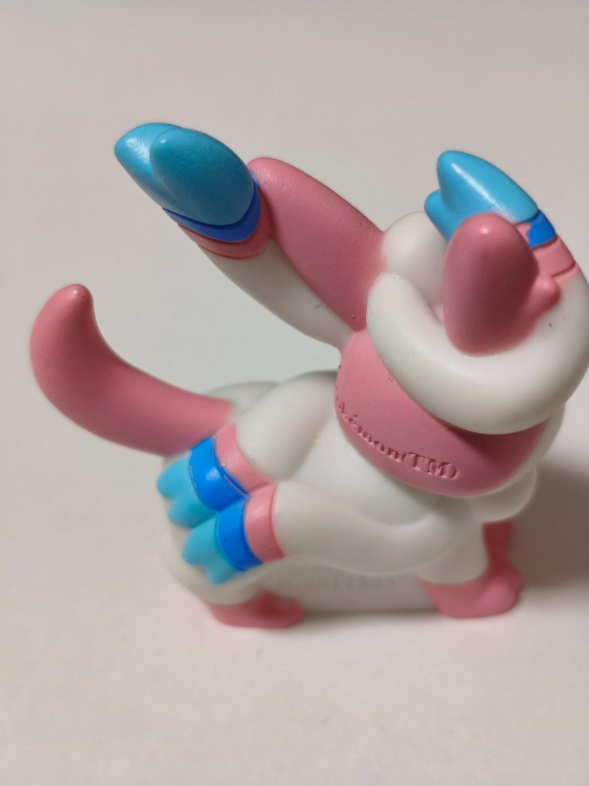 ニンフィア 指人形 ポケモンキッズ ソフビ人形 ポケモン 2611505