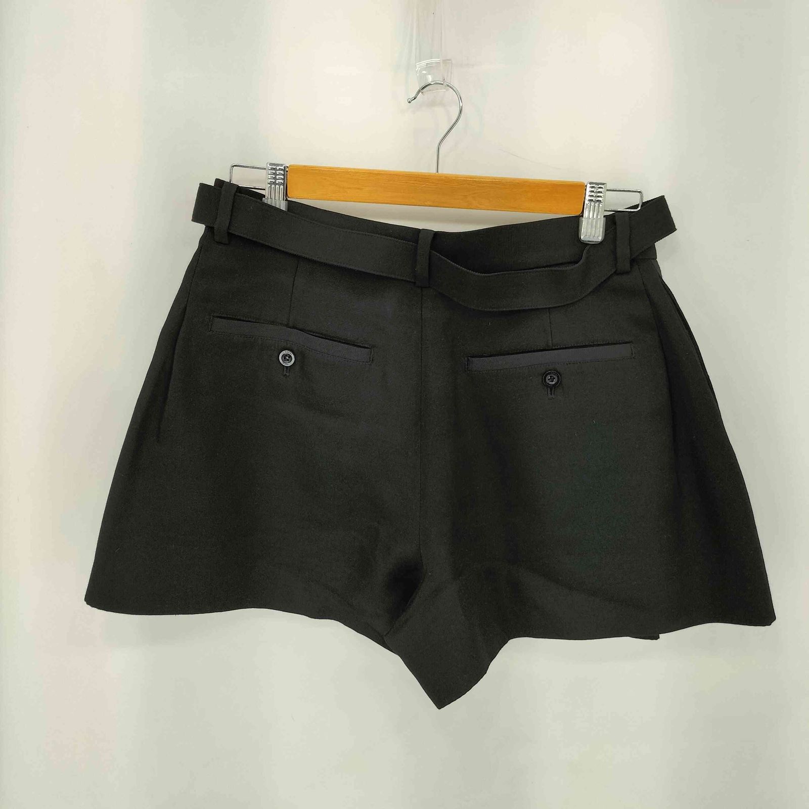 サカイ Sacai SILK AND COTTON BLEND SHORTS シルクベルテッドショートパンツ レディース 表記無