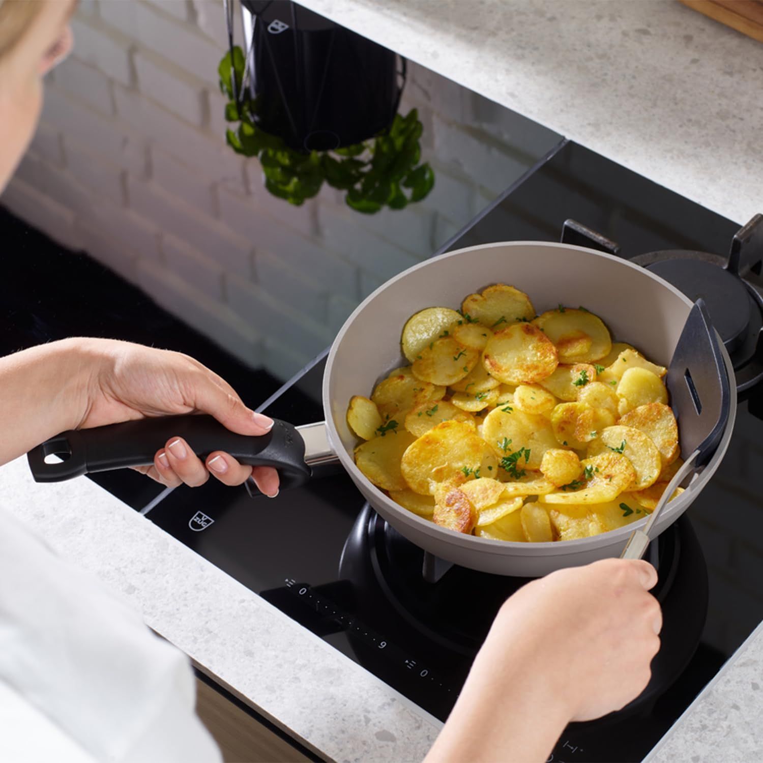 キッチン・食器 フィスラー (Fissler) フライパン 24cm セラタル