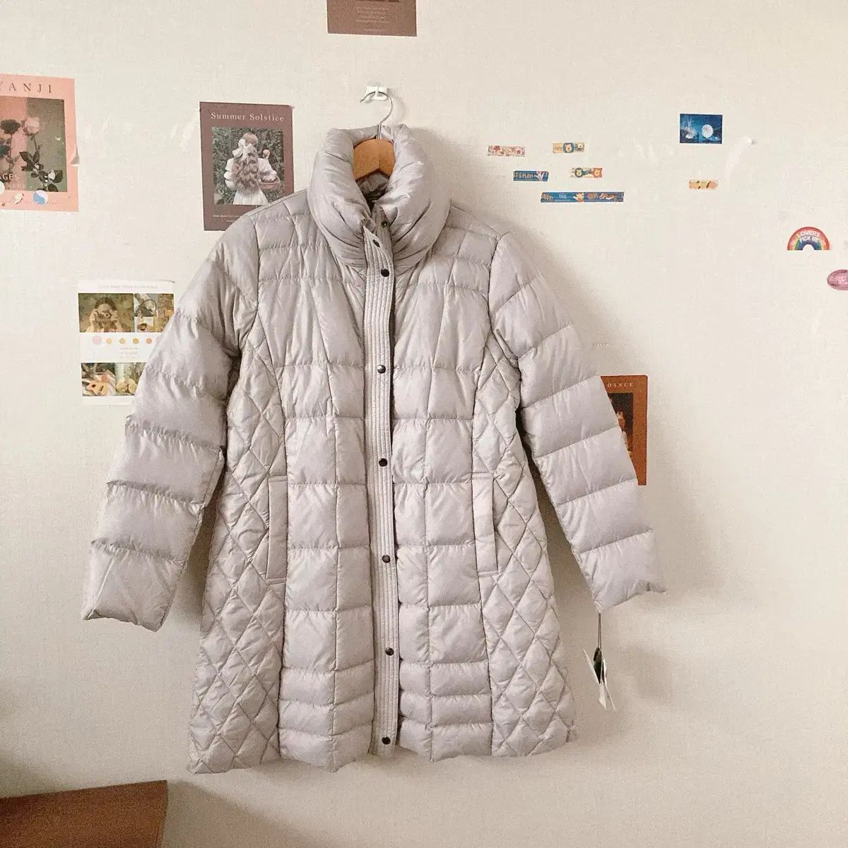 ダウン軽量ダウンジャケット タグ商品