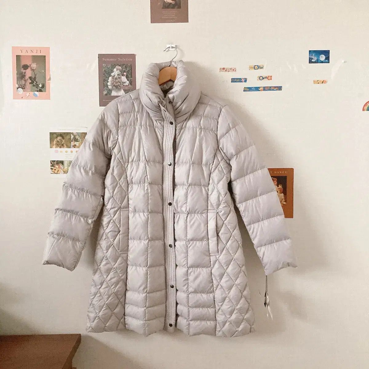 ダウン軽量ダウンジャケット タグ商品