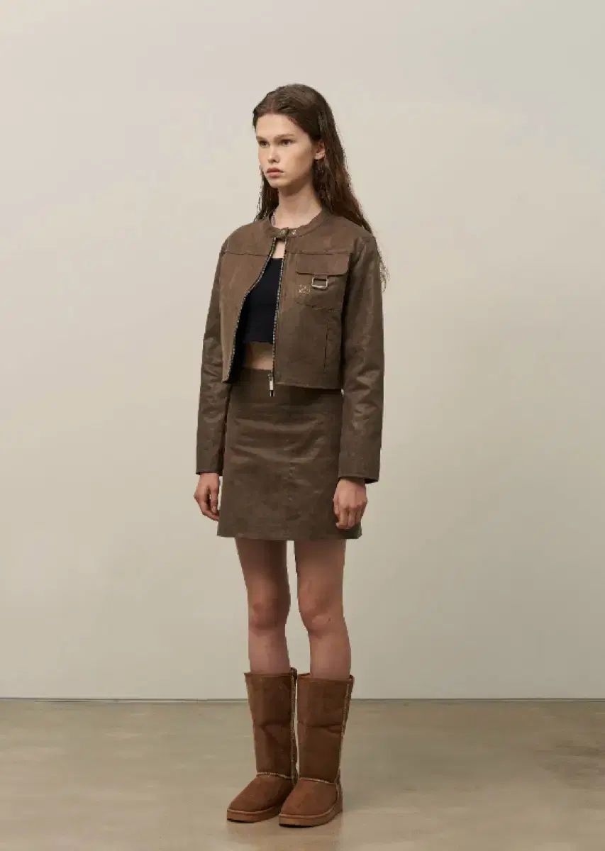 イッリカッフェ スウェード バイカー ジャケット | ミニ スカート ブラウン M