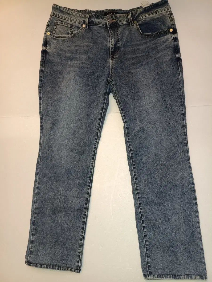 GUESS ストレート デニム 34|丈 約96 裾活かし修理1万 69 000₩ 1日着用