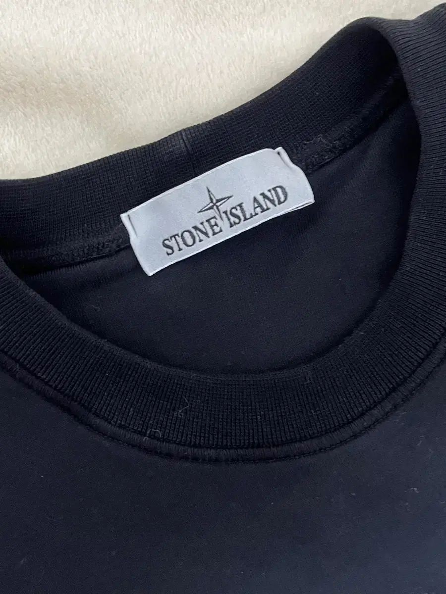 STONE ISLAND ストーンアイランド スウェット ブラック M