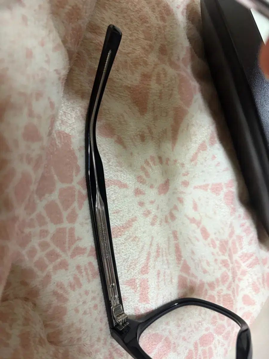 ジェントルモンスター エヴァン