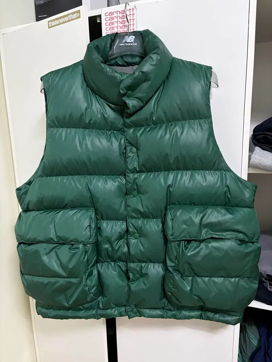 DAIWA ピア39 ダウン ベスト グリーン