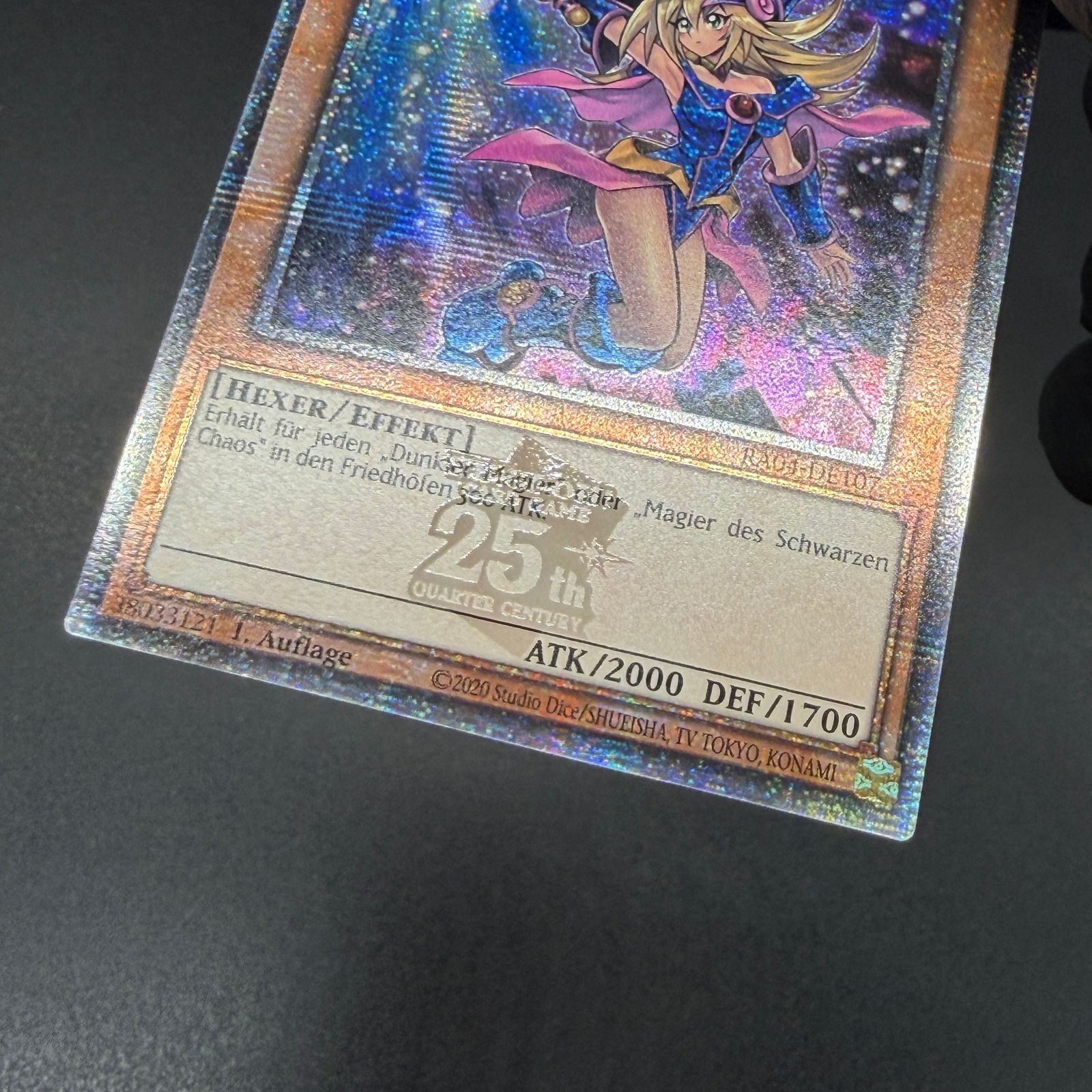 EU 英語 ブラックマジシャンガール 遊戯王 クオシク 1 遊戯王 ブラック・マジシャン・ガール/クオシク/ドイツ語/1st/EU版 A2