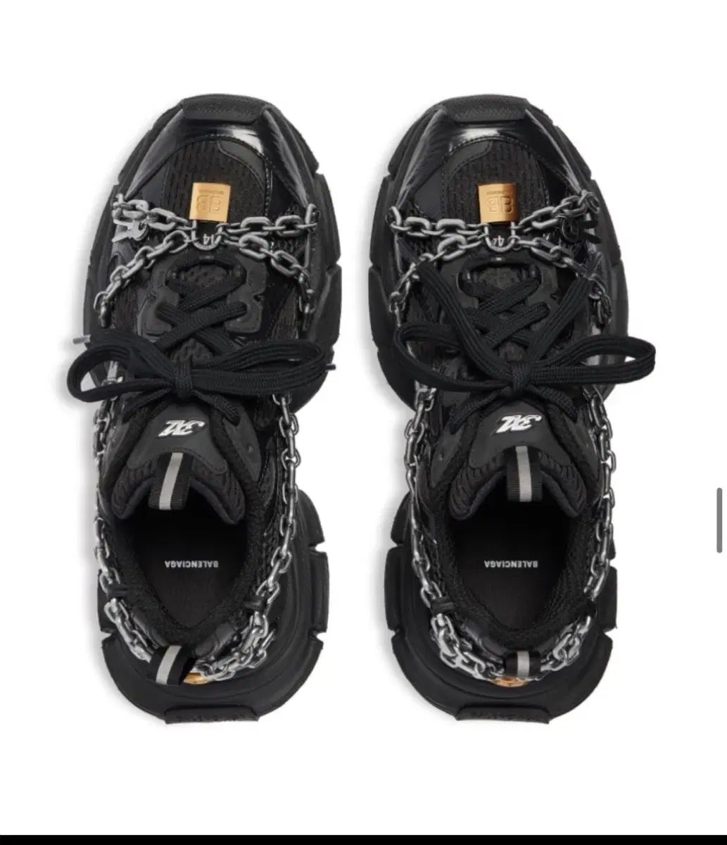 44 バレンシアガ 3 xl チェーン スニーカー ブラック