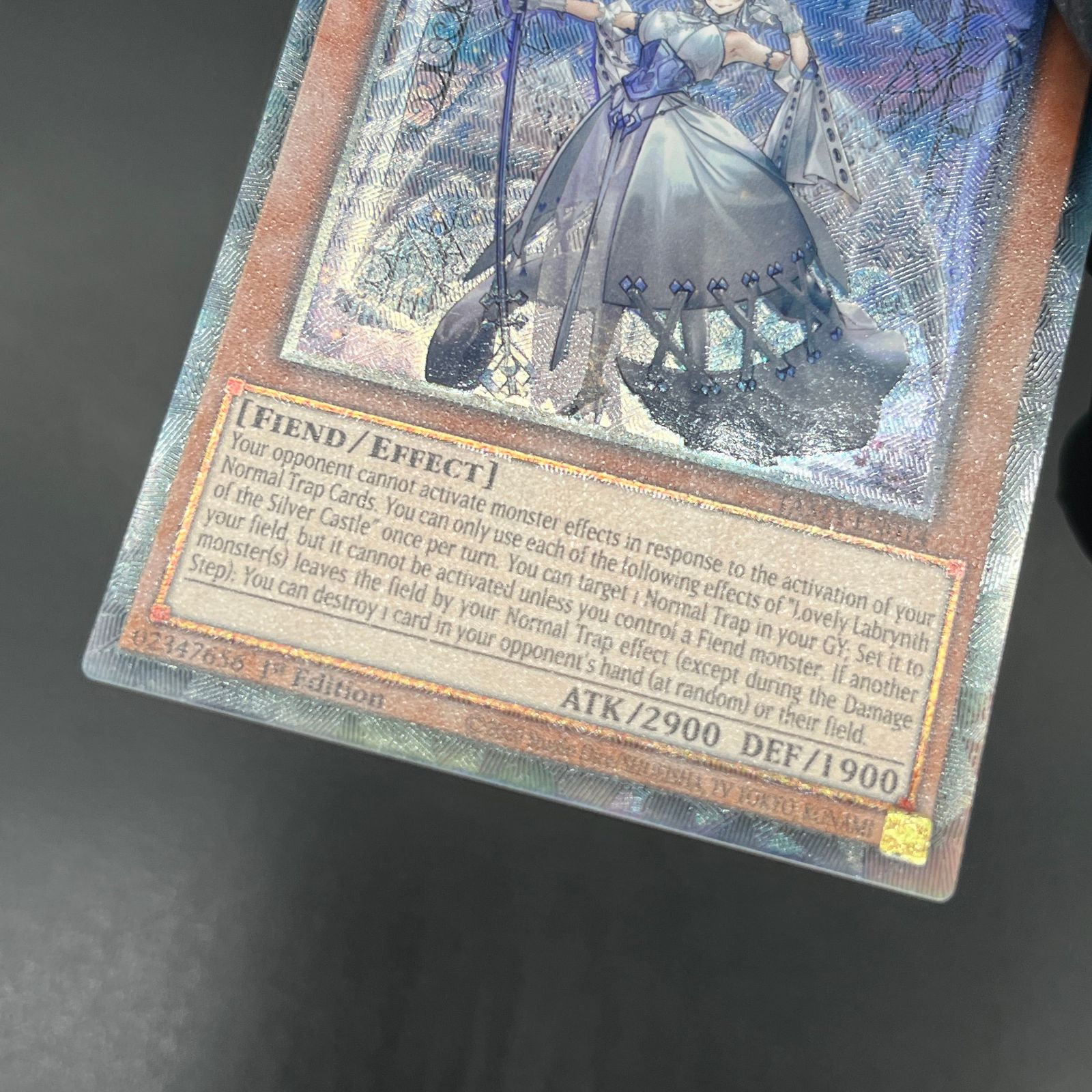 遊戯王 白銀の城のラビュリンス/コレクターズレア/英語/1st/EU版 A4