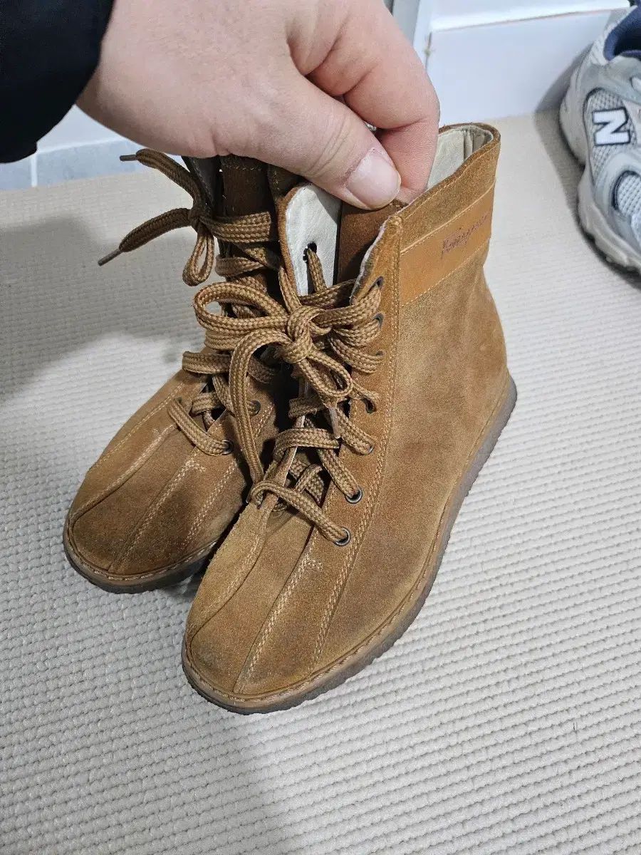 FERRAGAMO フェラガモ キッズ