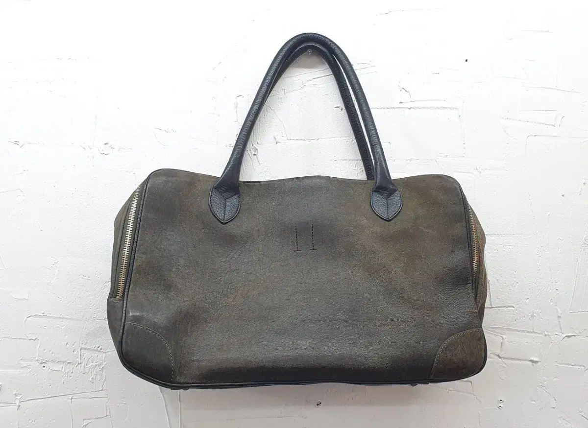 GOLDEN GOOSE ゴールデングース Leather Shoulder Bag