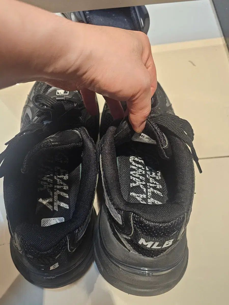  MLB カーブ ランナー ブラック 250 スニーカー 靴