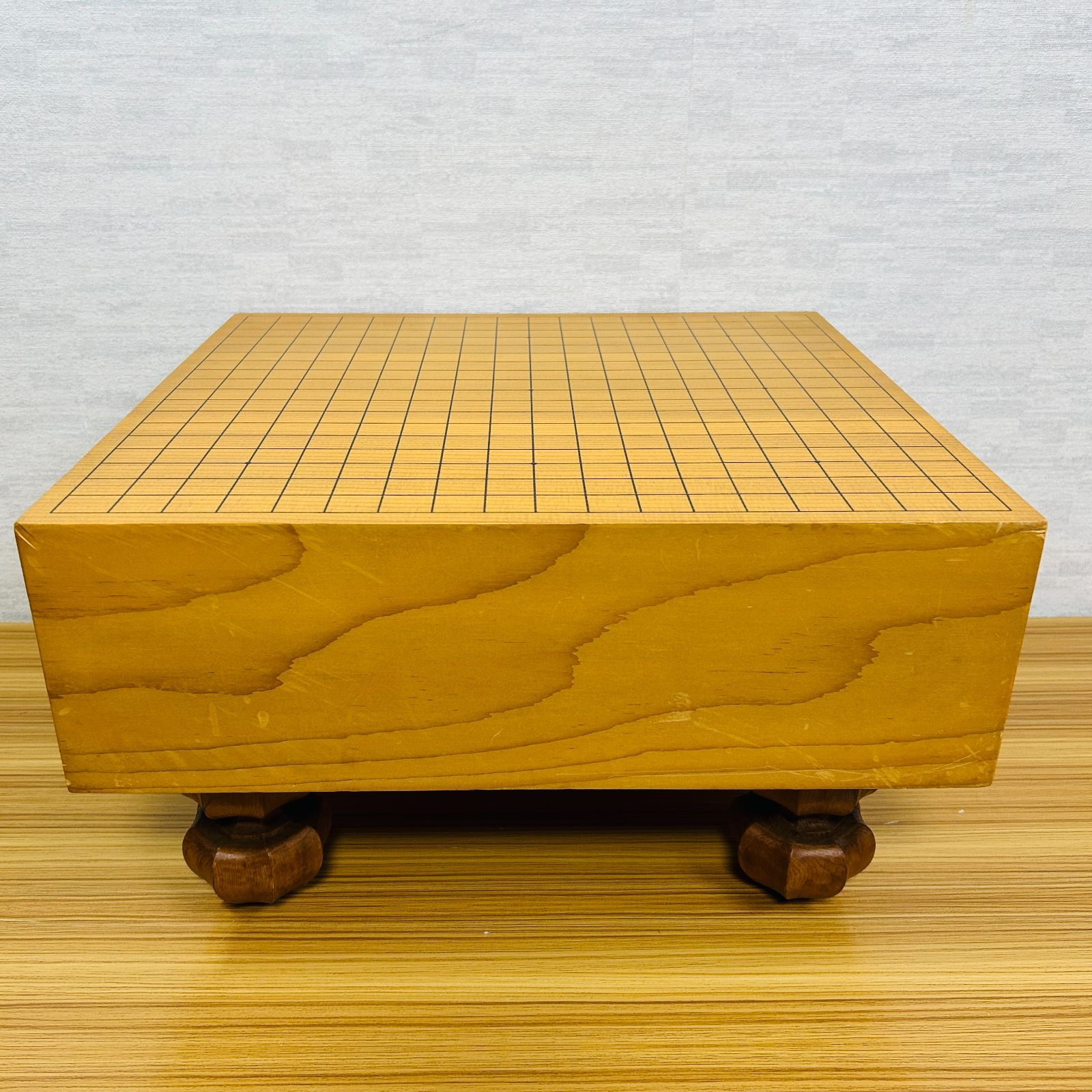 囲碁　碁盤　厚み14.5cm 4.8寸　脚付き　ヘソ有り　中古品　匿名配送 本榧足付碁盤 6寸3分（天柾） ga60029 | 前川榧碁盤店