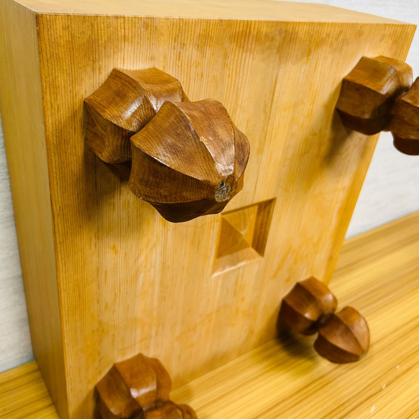 脚付碁盤 4.8寸 天地柾 柾目 ヘソ有り 19路盤 囲碁 天然木 12kg - メルカリ