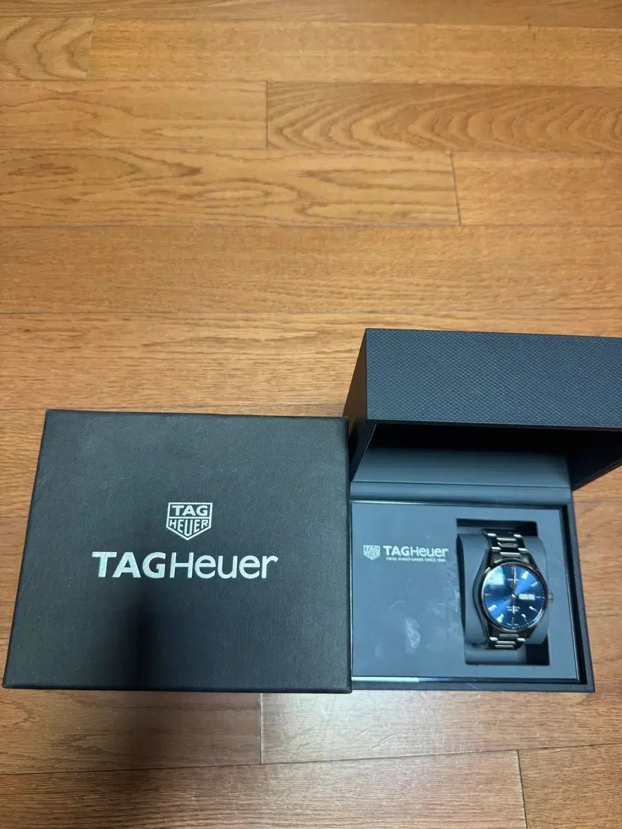 タグ ホイヤー カレラ WAR 201 E オートマティック ウォッチ