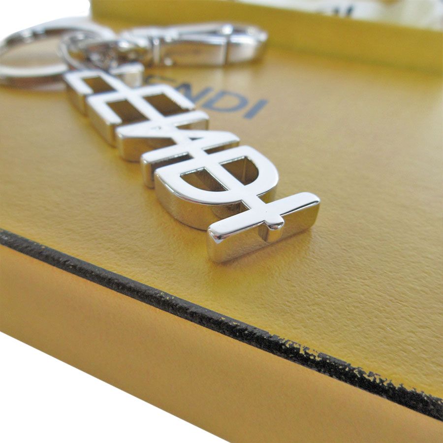 フェンディ FENDI キーリング チャーム - メルカリ