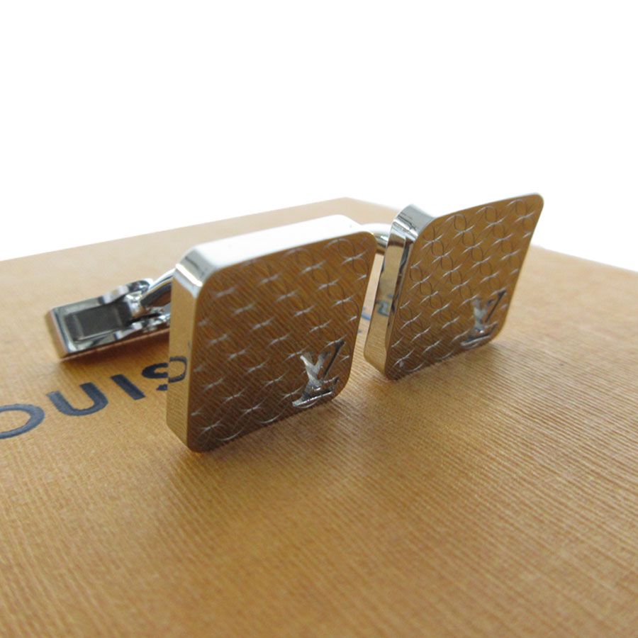 極上美品✨ルイヴィトン ブトン ドゥ マンシェット・シャンゼリゼ 現行モデル ルイヴィトン Louis Vuitton ブトン ドゥ マンシェット シャンゼリゼ