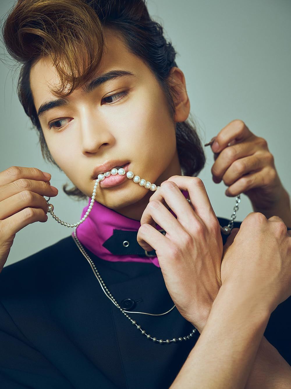 特典付き】庄司浩平写真集 限定絵柄転写サイン入りチェキ風カード付