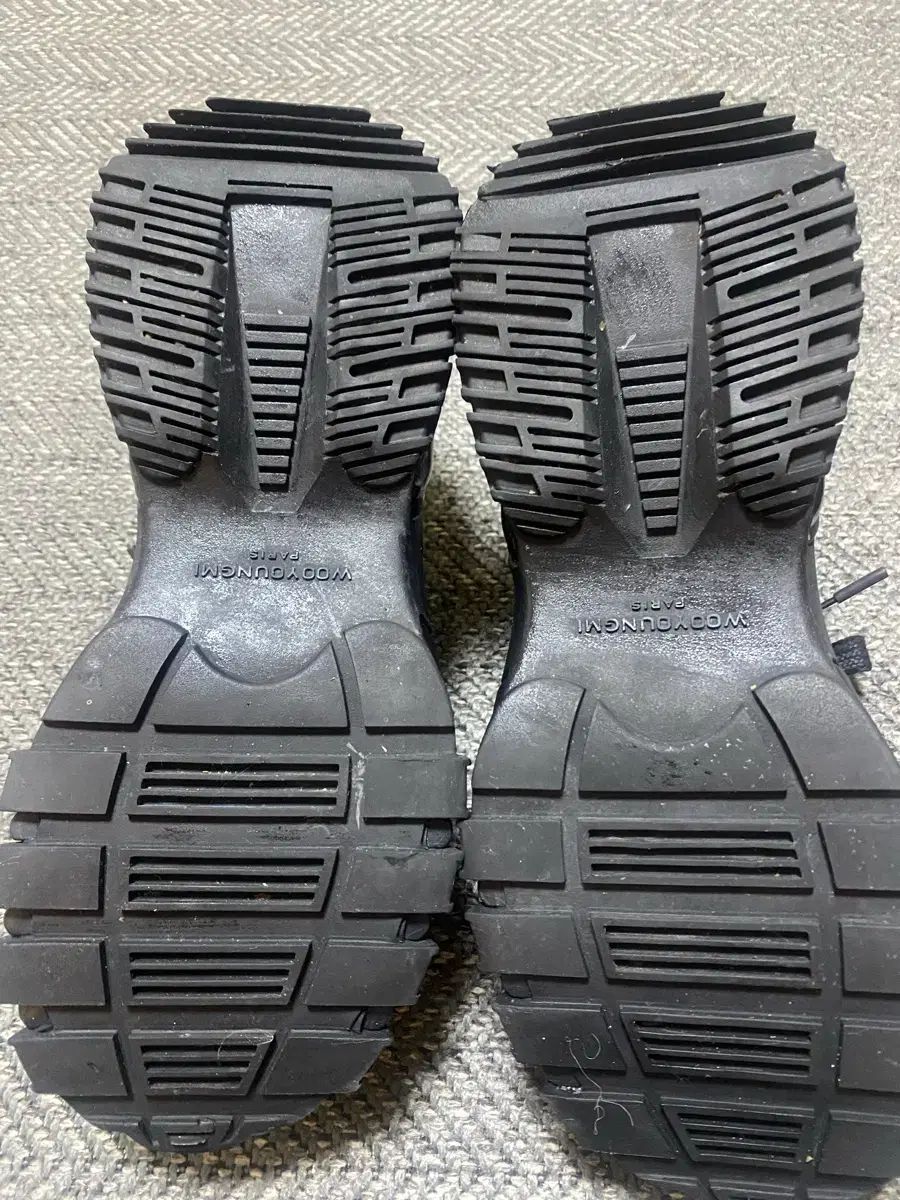  42 ウーヨンミ 20 FW ダブルレイ ブラック スニーカー 靴