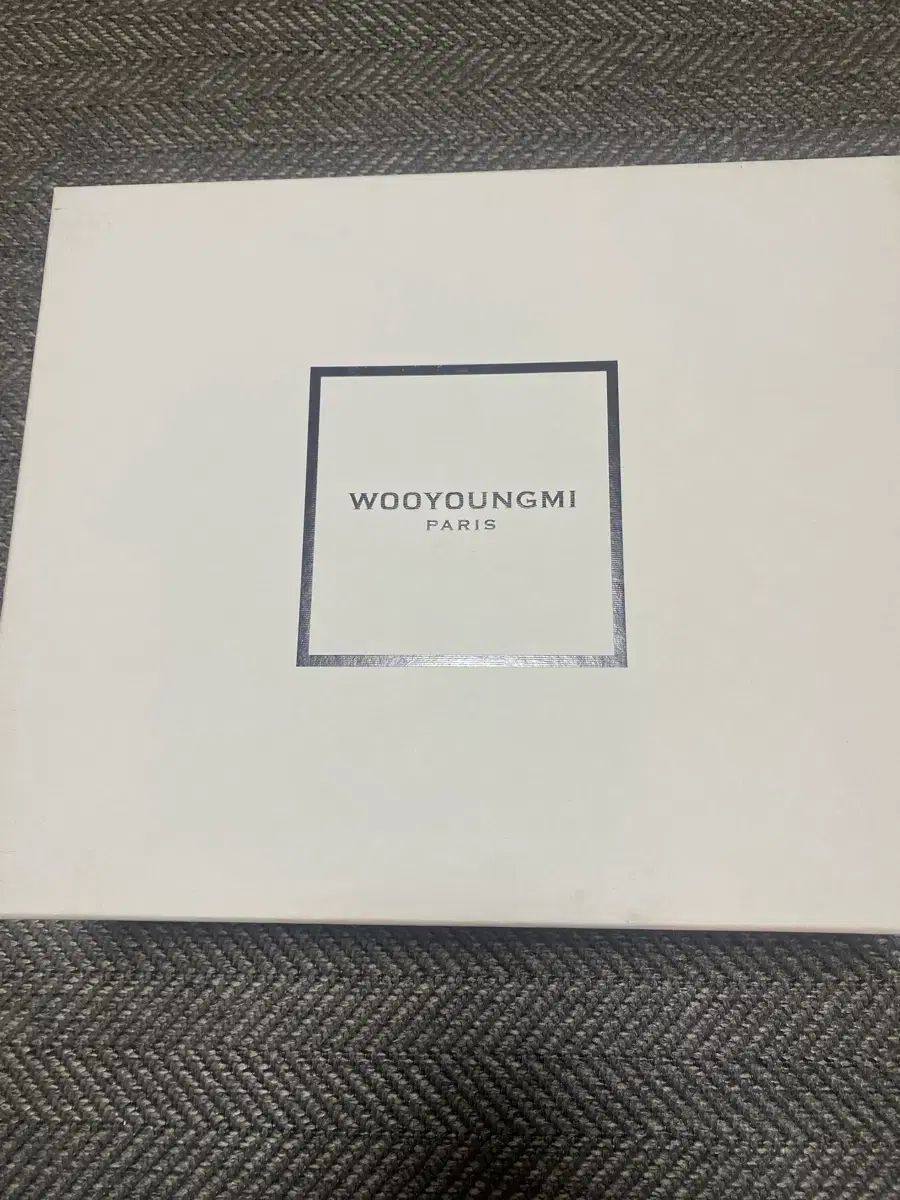 42 ウーヨンミ 20 FW ダブルレイ ブラック