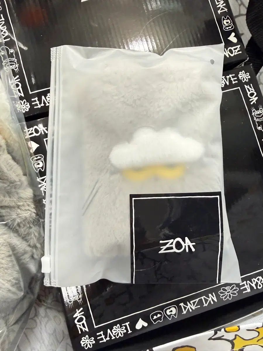 ZOA レディースパスポートケース