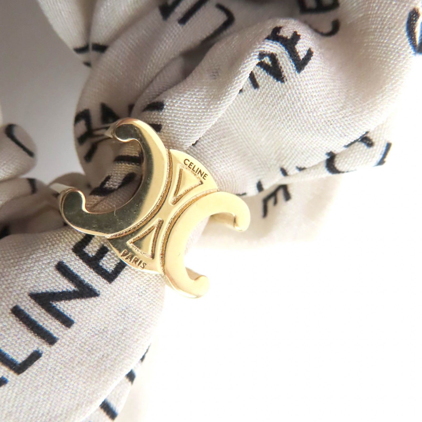 美品◇CELINE セリーヌ 46Y352SIB シルク100％ トリオンフ ロゴ総柄