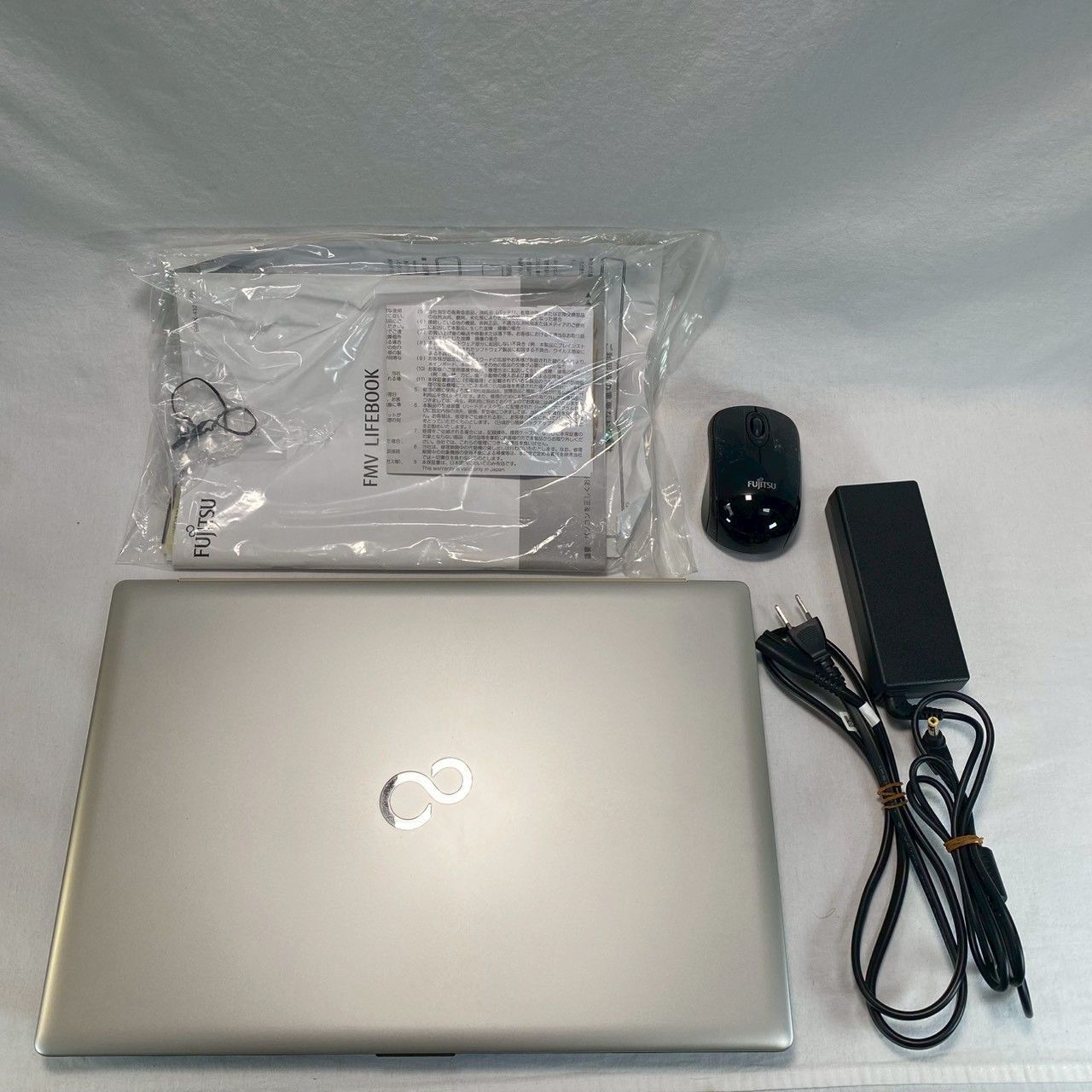 富士通| |AH 53|E 3|i 7-1165 G 7|8 GB| |バッテリー良好89%|Win 11| |No.4710