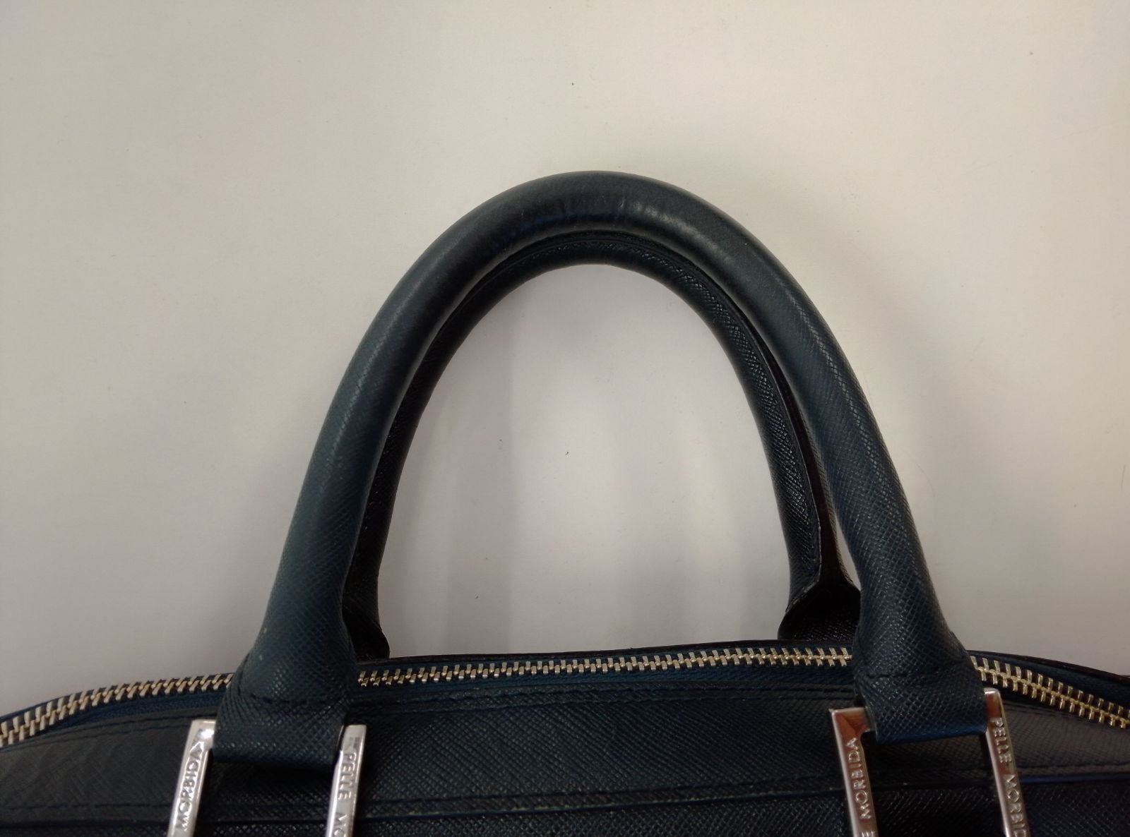 APX14 ペッレモルビダ 極美品 ビジネスバッグ ブリーフケース シルバー