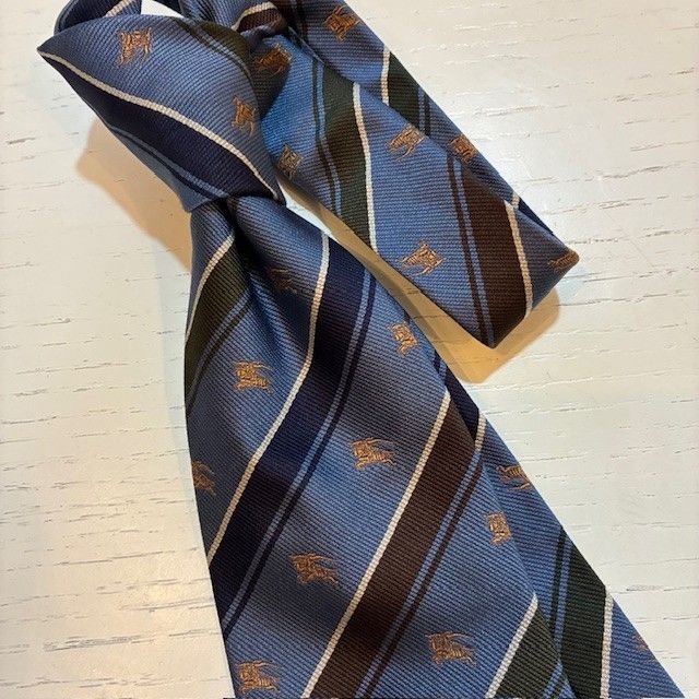 【✨新品未使用✨】BURBERRY バーバリー ネクタイ ストライプ ホースロゴ 美品】バーバリー ネクタイ ストライプ柄 ホースロゴ ネイビー 美品