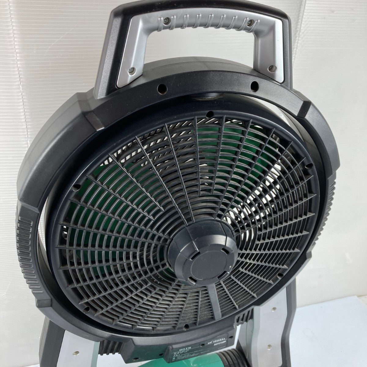 ＊＊HITACHI 日立 14.4|18 V コードレスファン バッテリ 付属 PSEマークあり