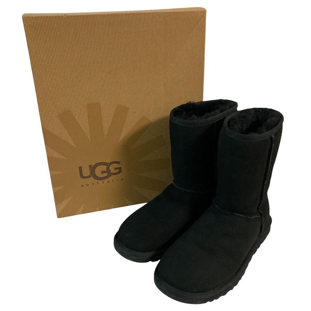 美品 UGG australia アグオーストラリア CLASSIC SHORT クラシック