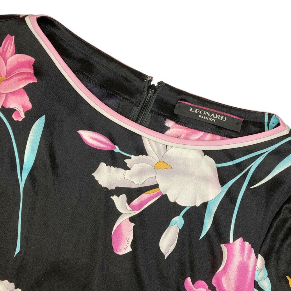 美品 LEONARD レオナール カンカンストレッチ フラワープリント