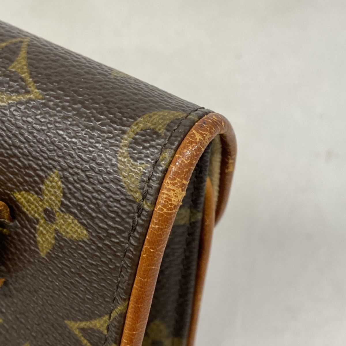 6ab1376-k】ルイヴィトン ウエストバッグ モノグラム ポシェット