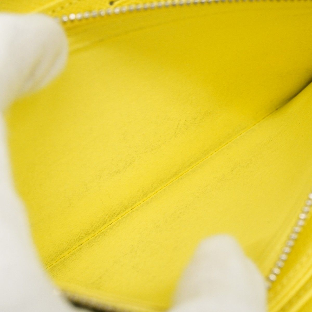 6ab1415-k】ルイヴィトン 長財布 エピ ジッピーウォレット M83040