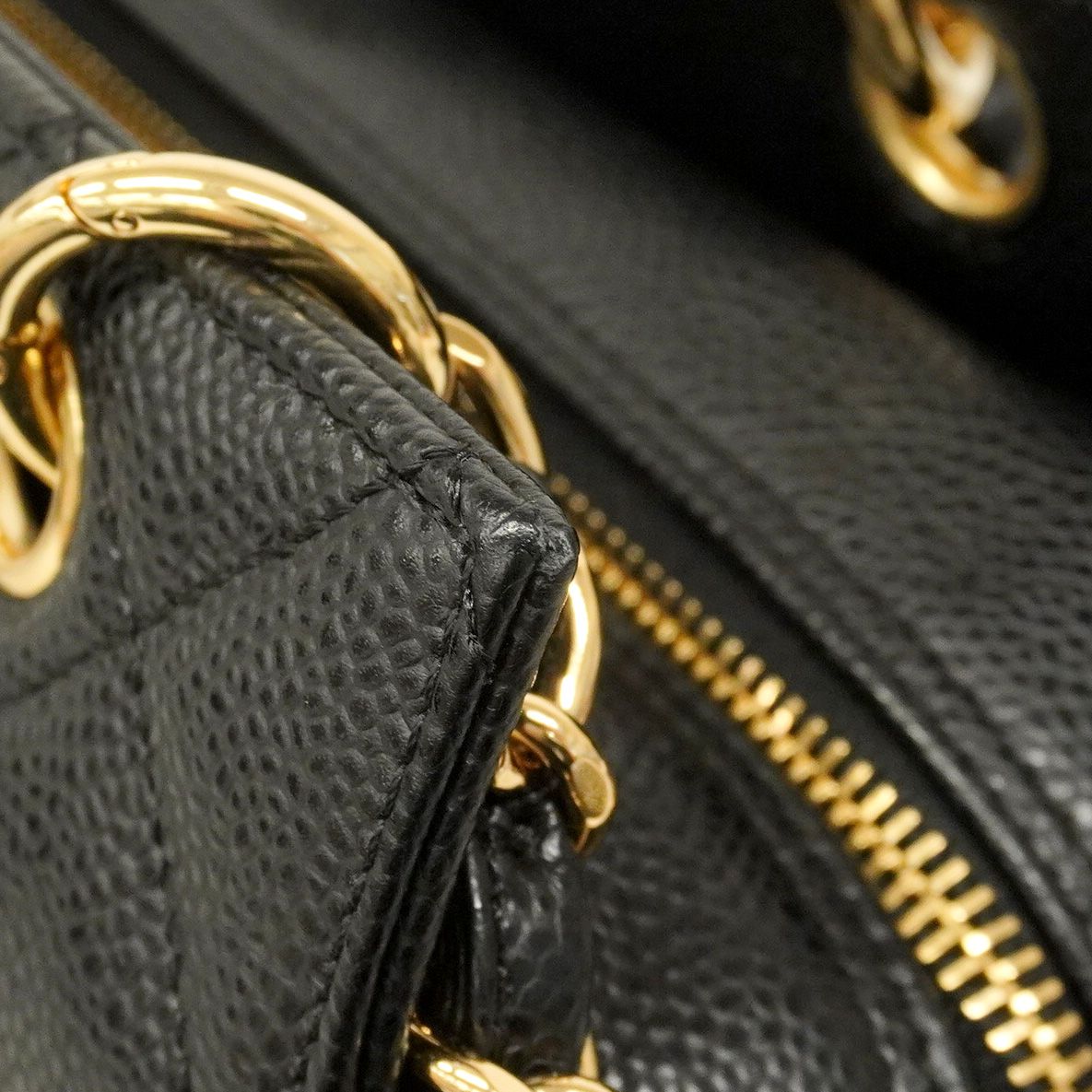 キャビアスキン ブラック