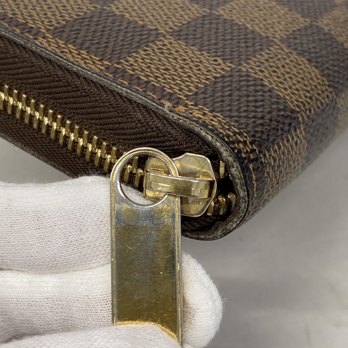 6ab1198】ルイヴィトン 長財布 ダミエ ジッピーウォレット N60015