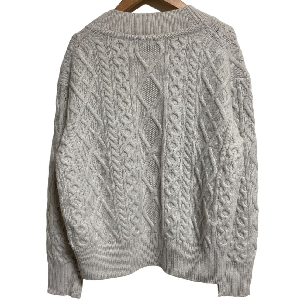 未使用イエナ ケーブルニット カーディガン グレー 美品 SLOBE IENA スローブイエナ ケーブルニット カーディガン ライト