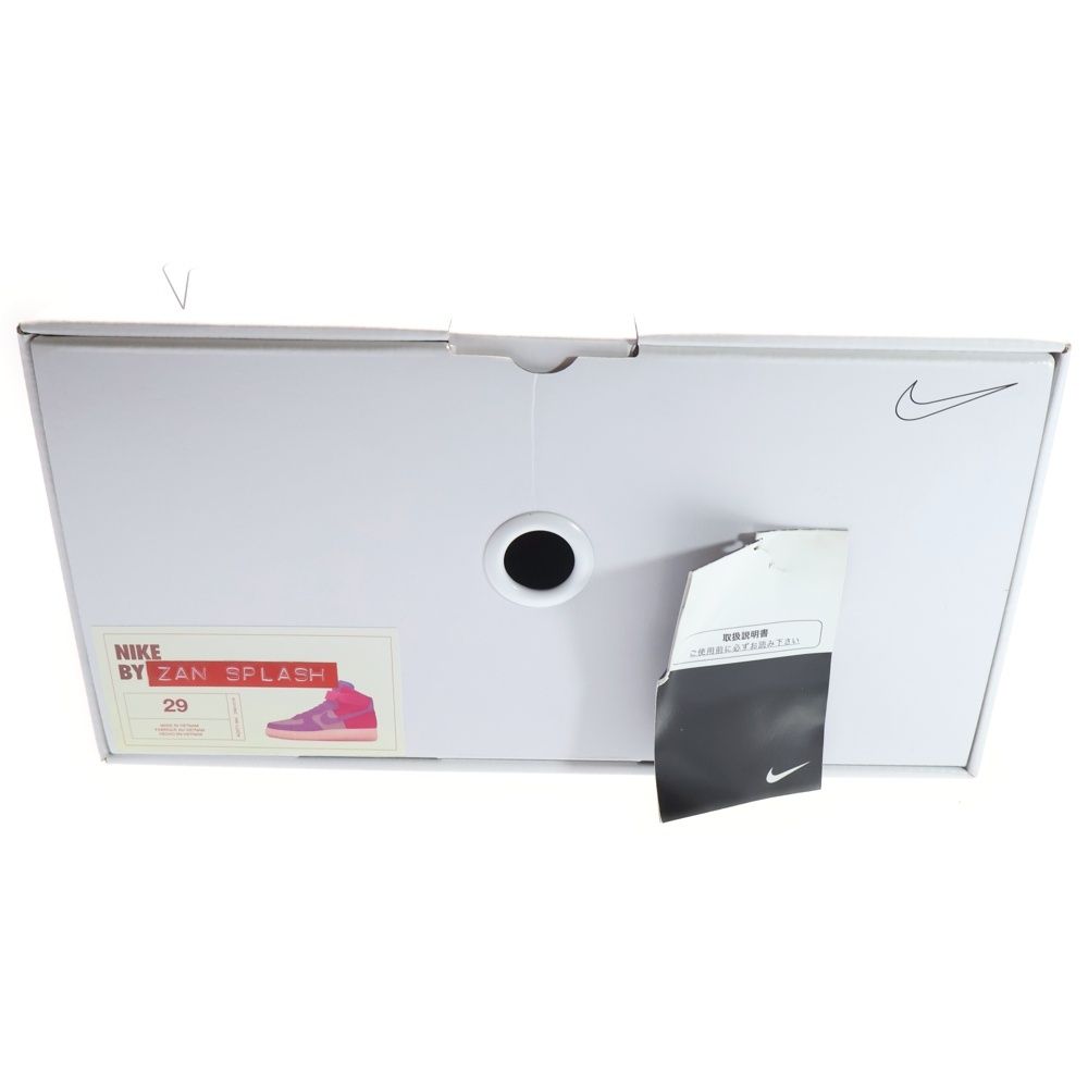 ハイカットスニーカー