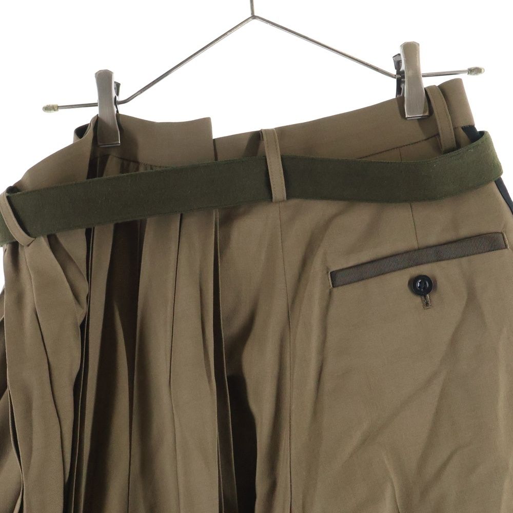 Sacai (サカイ) ベルト付き アシンメトリーデザイン プリーツスカート