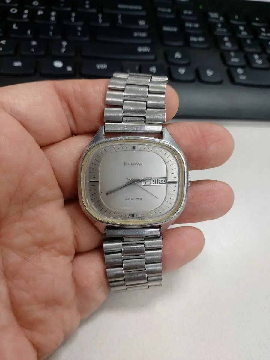 ブローバ オートマティック ヴィンテージ 時計 メタル バンド