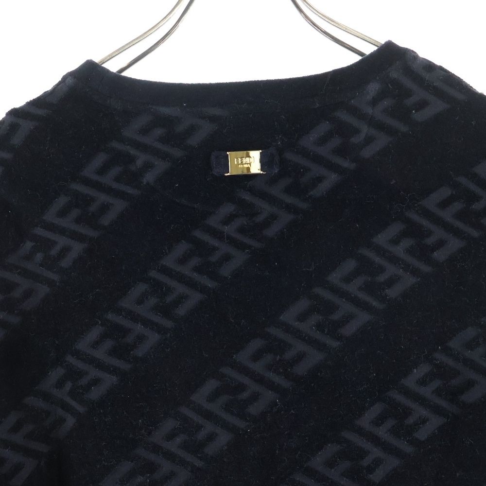 FENDI フェンディ ベロア素材 トレーナー　長袖 FENDI フェンディ ベロア素材 トレーナー 長袖 FENDI フェンディ