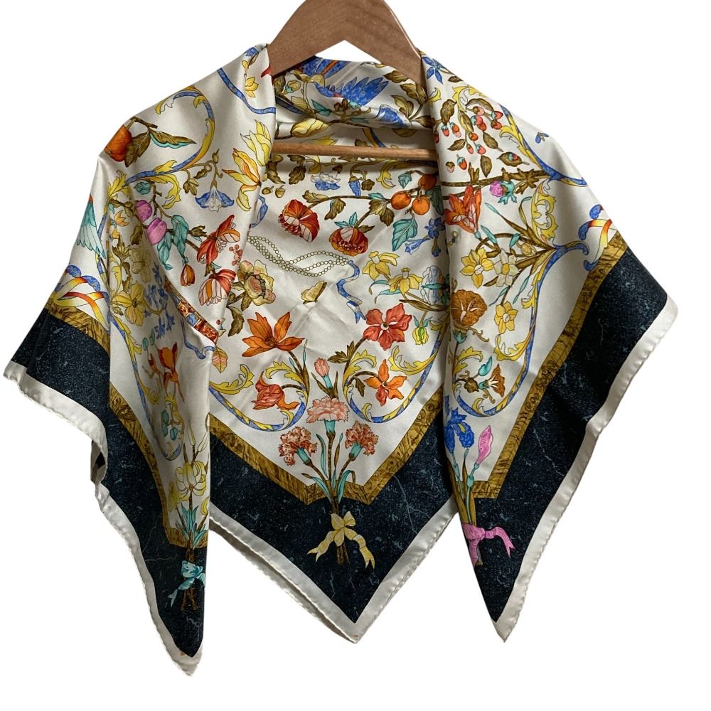 HERMES エルメス カレ90 PIERRES d' ORIENT et d' OCCIDENT 東洋の石と